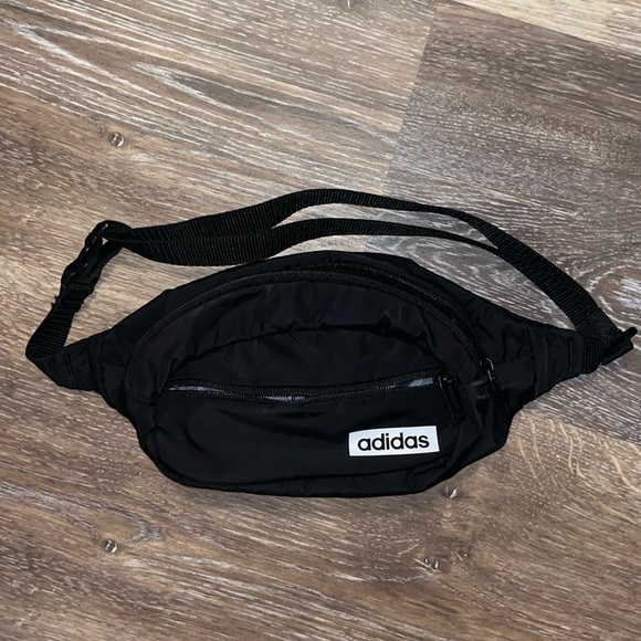 Adidas Fanny pack - Picture 1 of 3